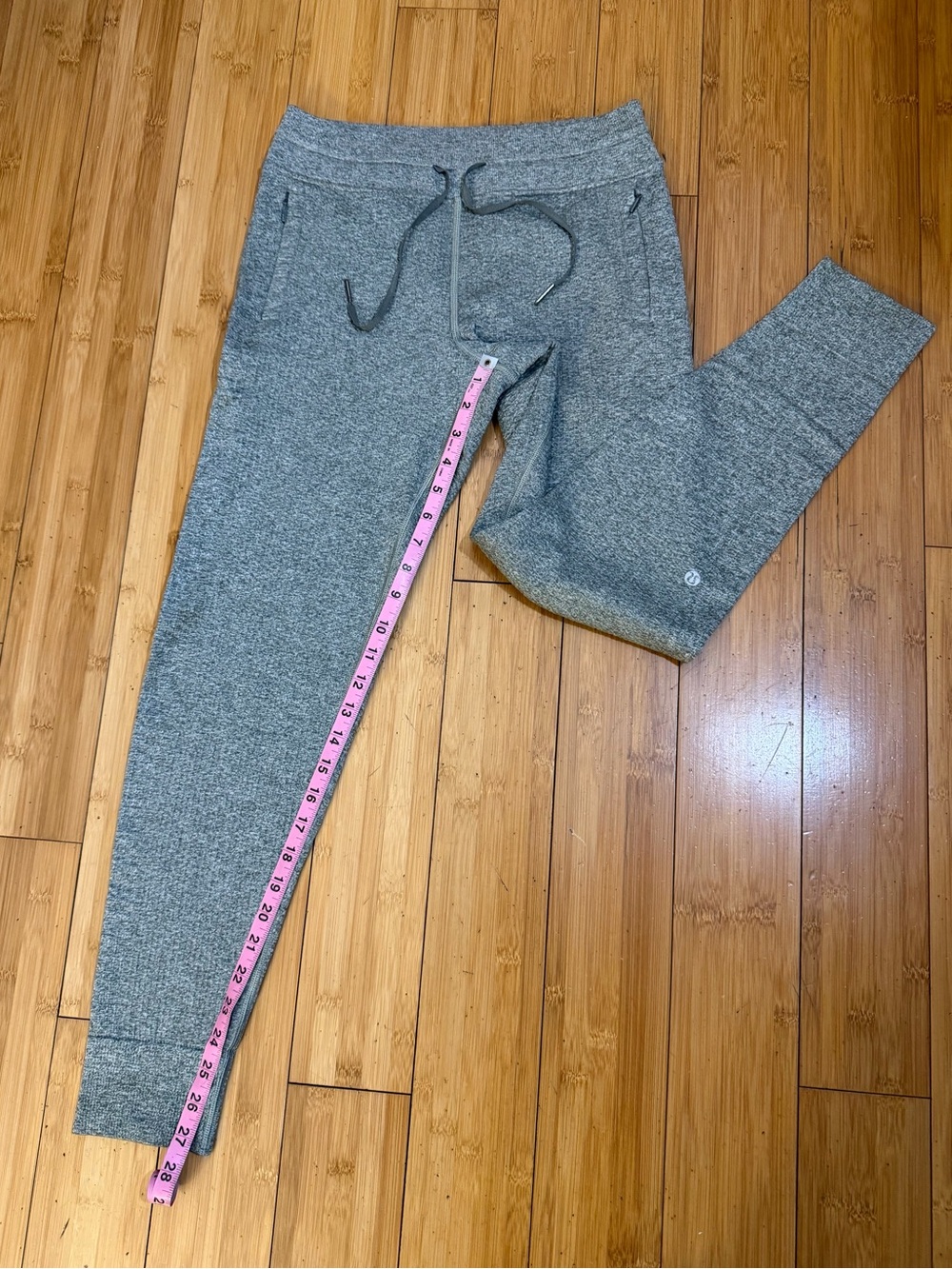 Lululemon Engineered Warmth Jogger Grey Sage / White Size 4 - Picture 14 of 16